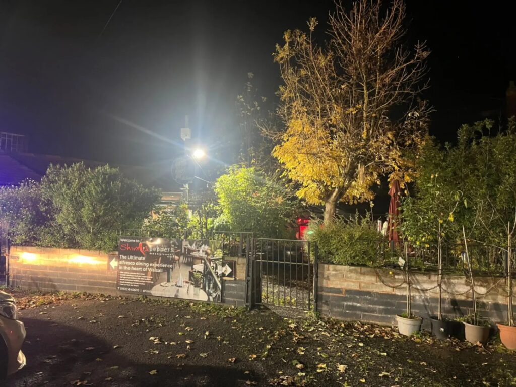 entrance shimla peppers walsall